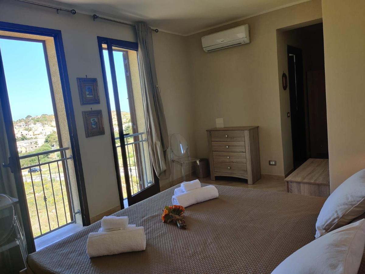 Raggi Di Sole Bed and Breakfast Custonaci Eksteriør billede