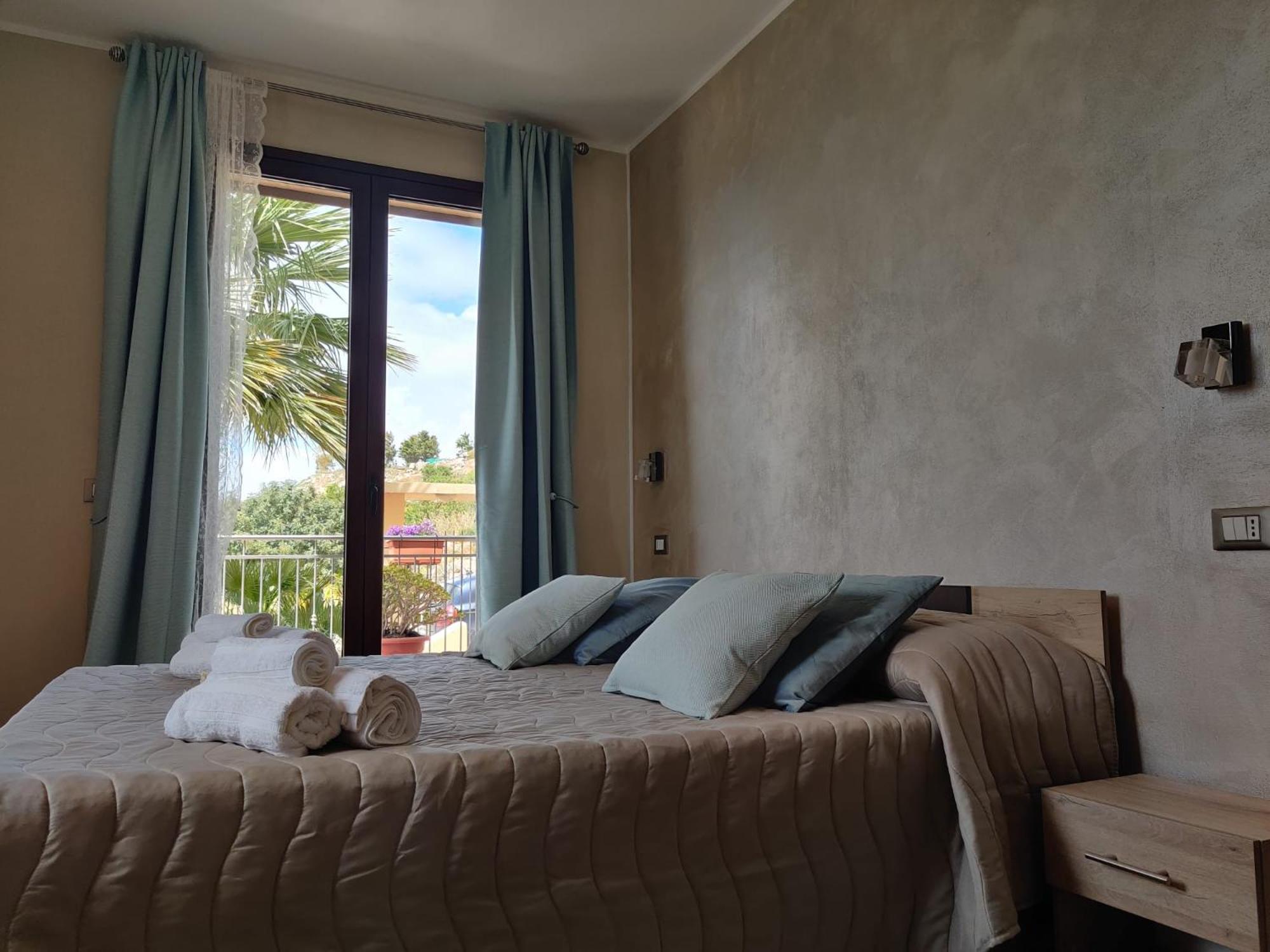Raggi Di Sole Bed and Breakfast Custonaci Eksteriør billede