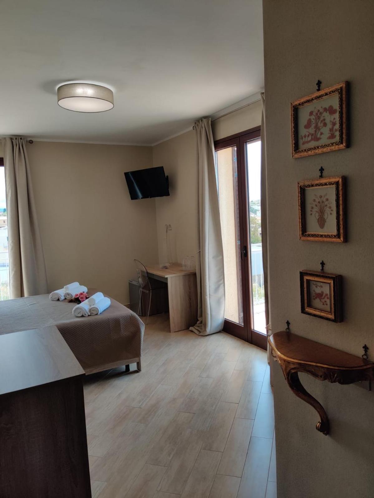 Raggi Di Sole Bed and Breakfast Custonaci Eksteriør billede